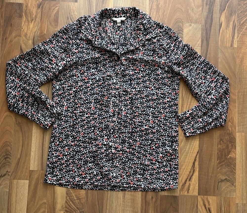 Banana Republic Women’s Sheer Black & Red Heart Print Button Down Shirt